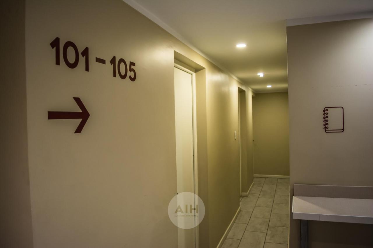 סן חואן Hotel Alhambra מראה חיצוני תמונה
