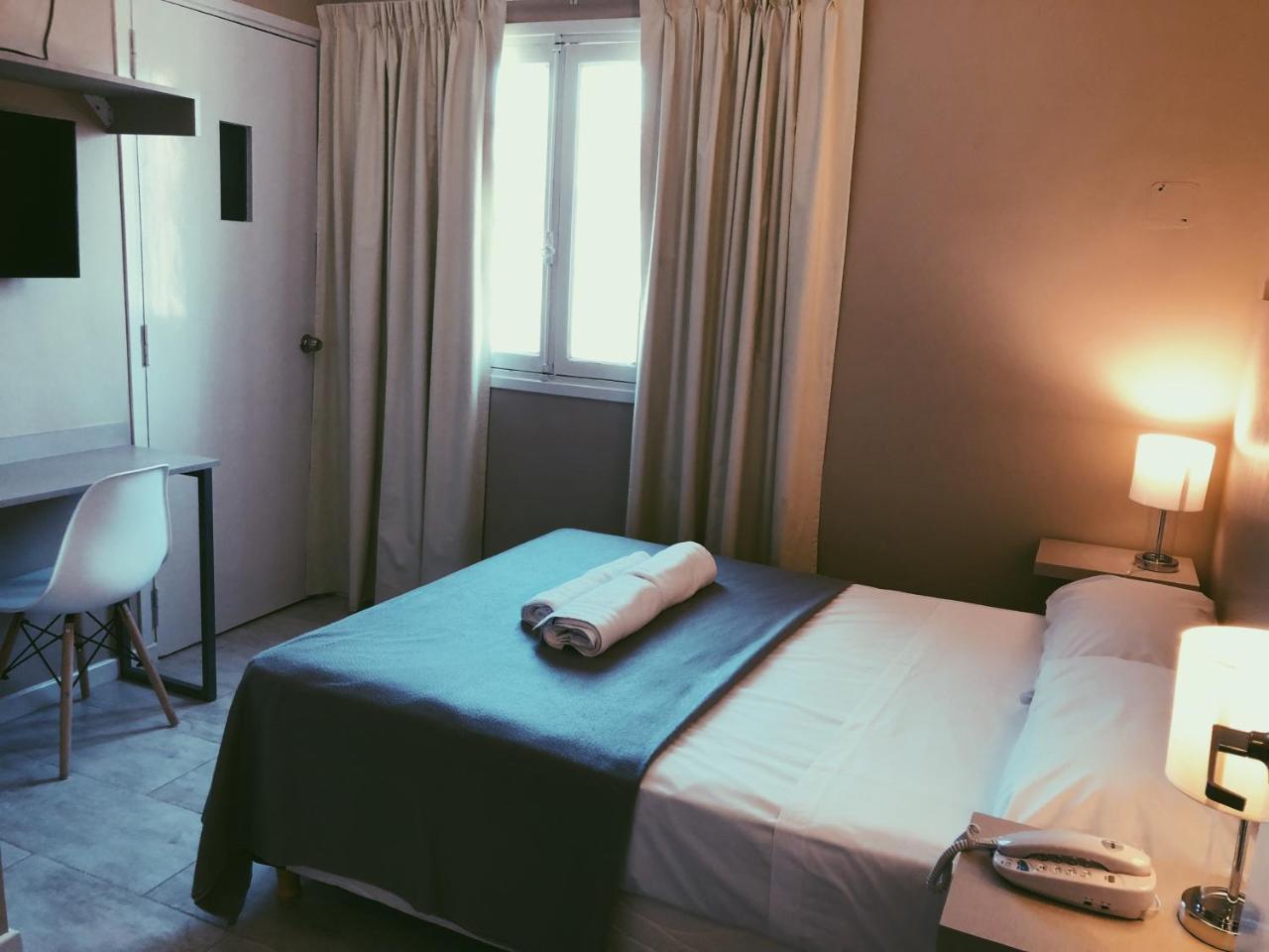 סן חואן Hotel Alhambra מראה חיצוני תמונה